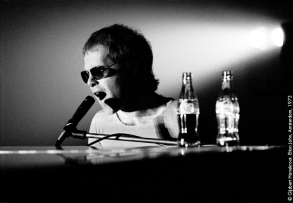 Выставка «От АББЫ до ЗАППЫ. Рок-фотография 1970-х» Выставка «От АББЫ до ЗАППЫ. Рок-фотография 1970-х»