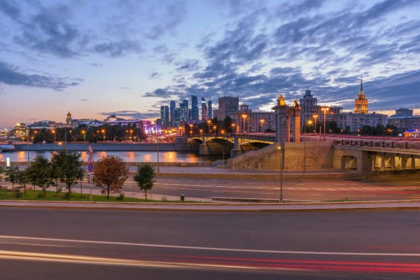 Фотопрогулка с Сергеем Отрошко Фотопрогулка с Сергеем Отрошко