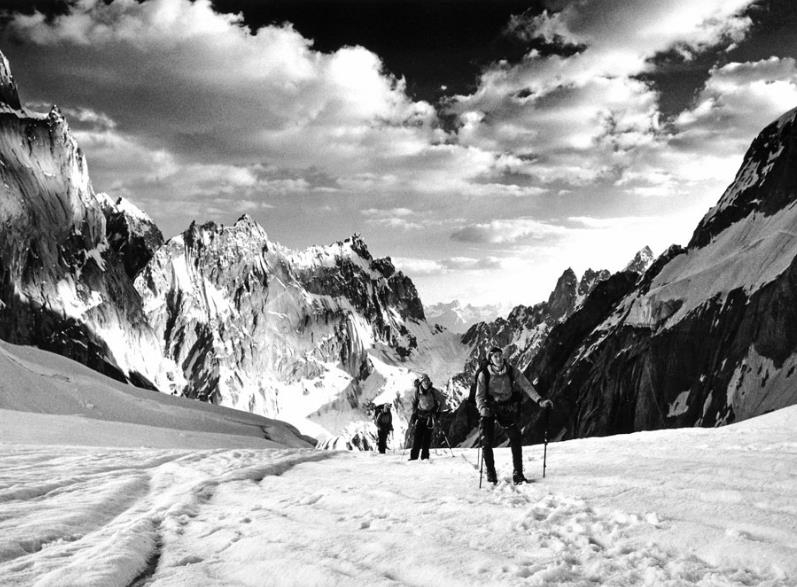 Фотовыставка «Долина Хан» Фотовыставка «Долина Хан»