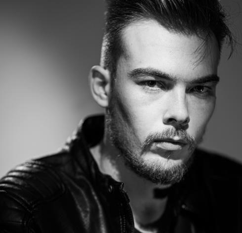Практический интенсив «Свет в фотографии» Практический интенсив «Свет в фотографии»