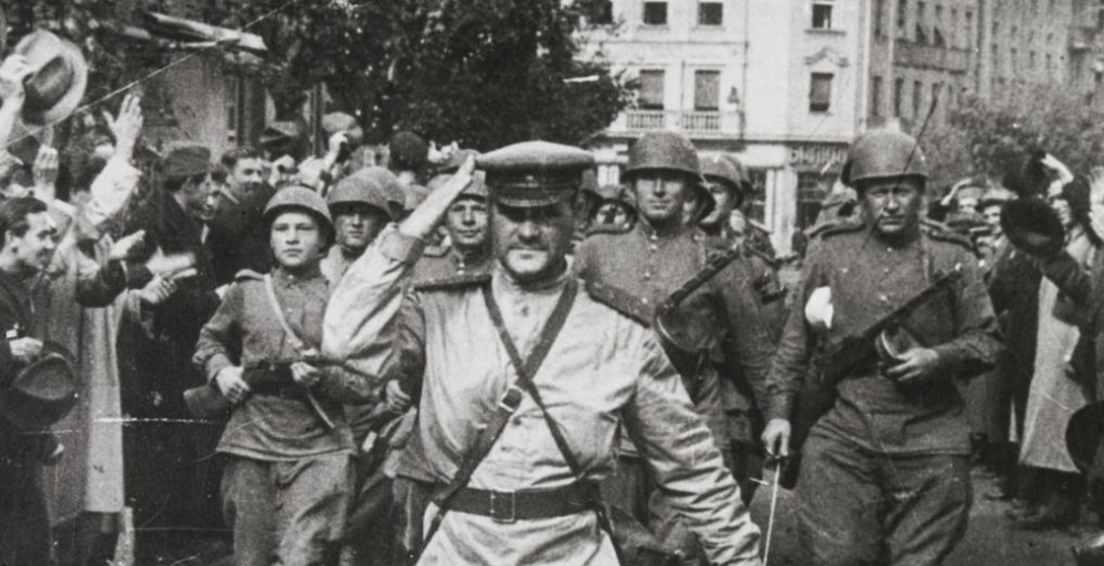 Фотопроект «Освобожденная Европа» Фотопроект «Освобожденная Европа»