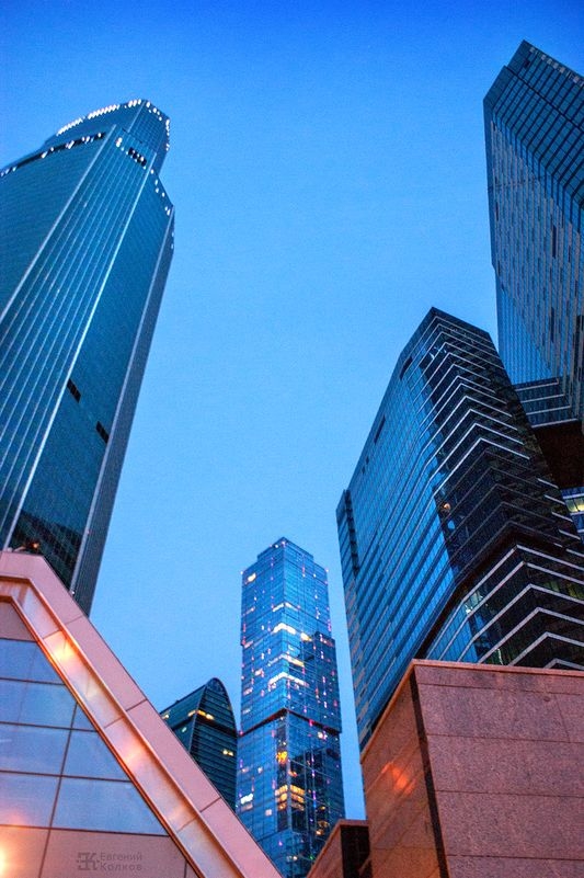 Фотопрогулка «Каменные джунгли «Москва-Сити» Фотопрогулка «Каменные джунгли «Москва-Сити»