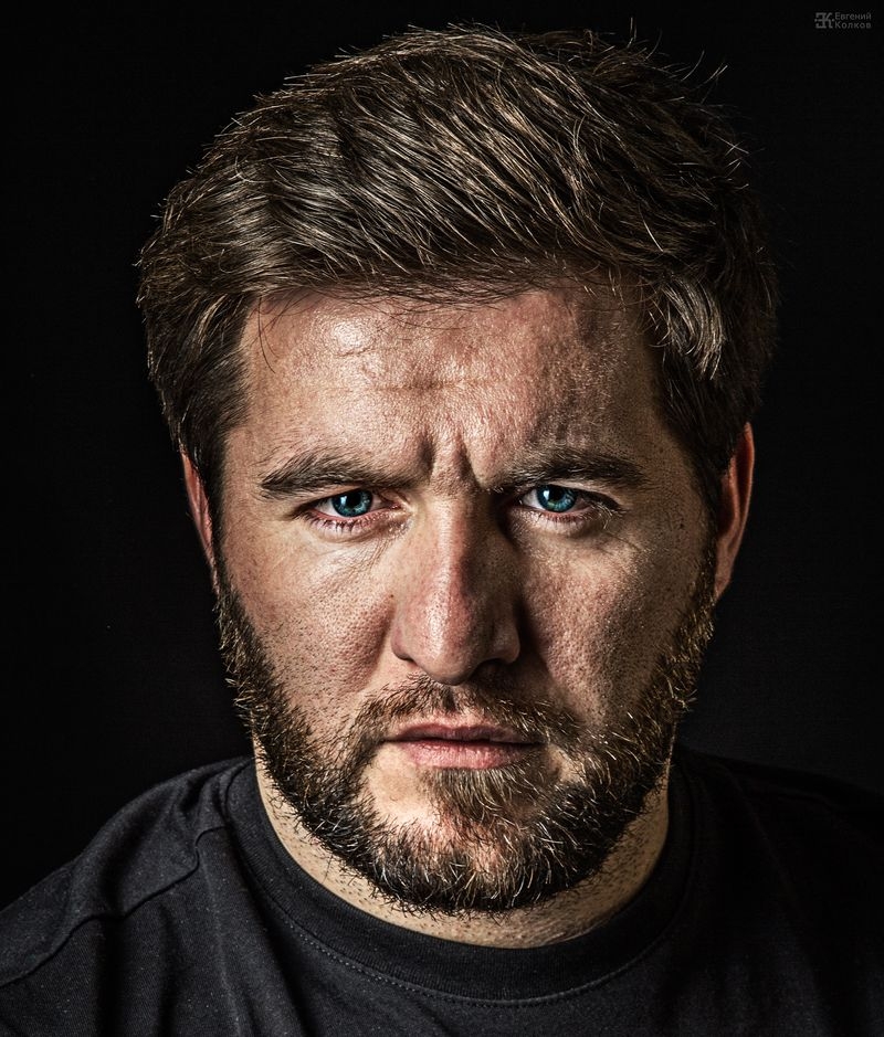 Фотовстреча «Жесткий свет в портретной съемке» Фотовстреча «Жесткий свет в портретной съемке»