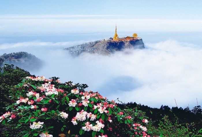 Фотовыставка «Сычуань — край чудес» Фотовыставка «Сычуань — край чудес»