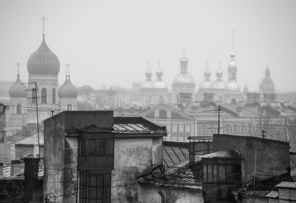 Выставка фотографий Александра Филиппова «Петербург. Косвенный взгляд» Выставка фотографий Александра Филиппова «Петербург. Косвенный взгляд»