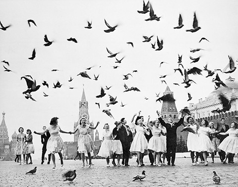 Выставка «Улицы Лагранжа»