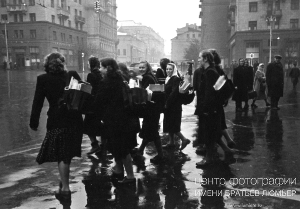 Лекция «Документальная фотография 1960-70-х: границы и обстоятельства» Лекция «Документальная фотография 1960-70-х: границы и обстоятельства»