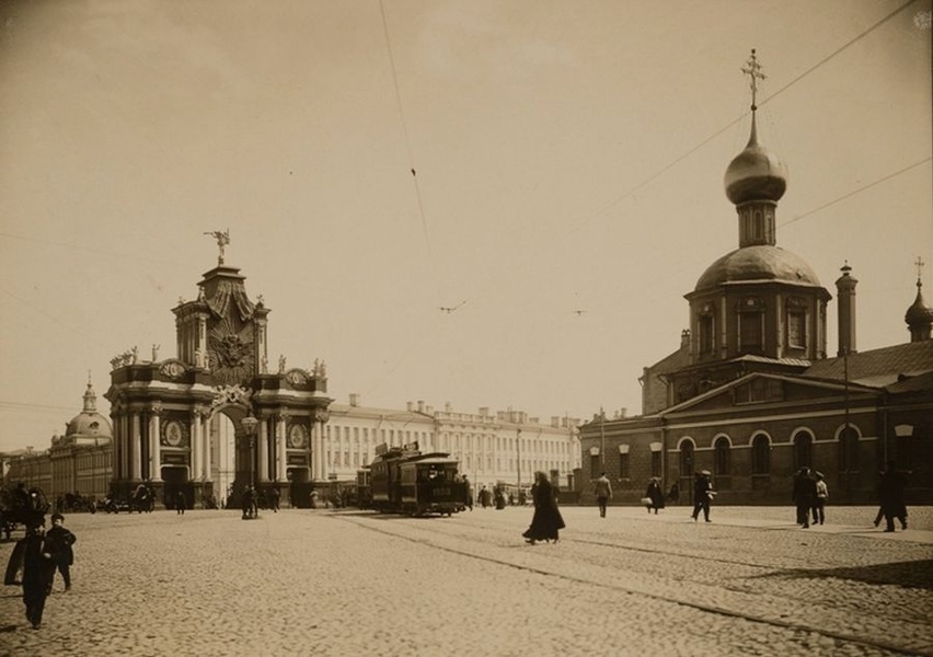 Выставка «Москва… Как много в этом звуке…» Выставка «Москва… Как много в этом звуке…»
