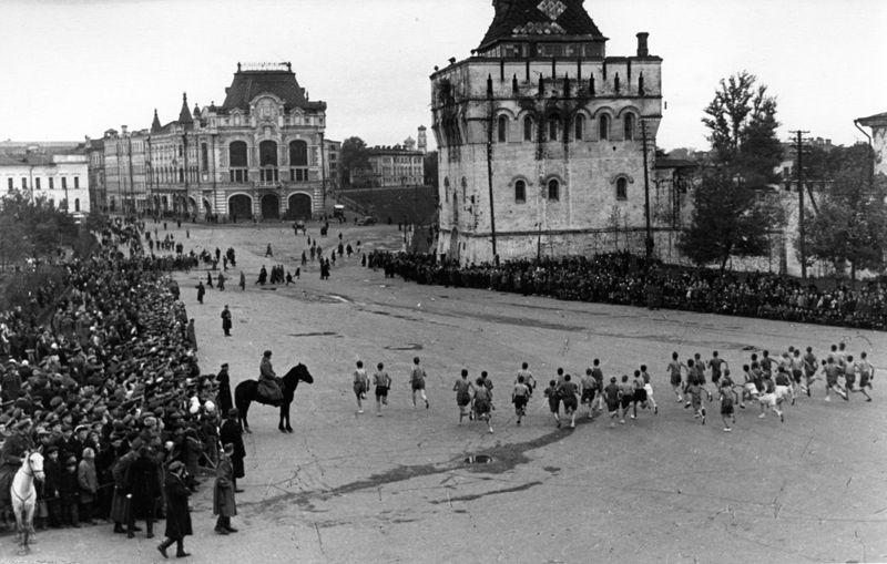 Выставка «История одной площади. Часть 1» Выставка «История одной площади. Часть 1»