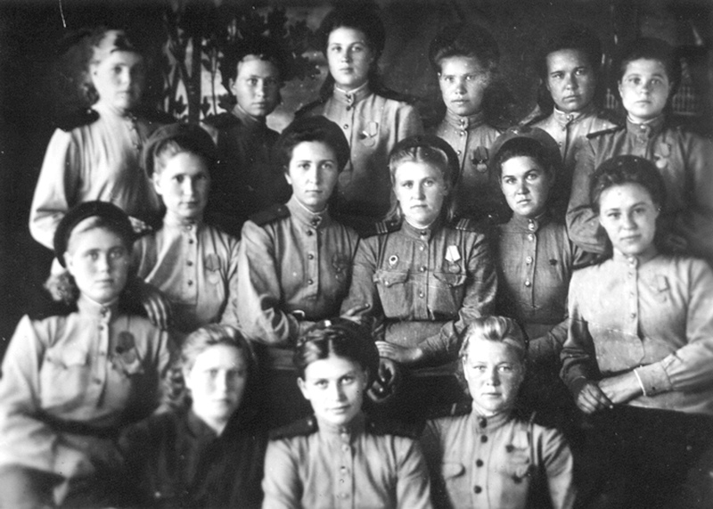 Выставка «Женское лицо войны» Выставка «Женское лицо войны»