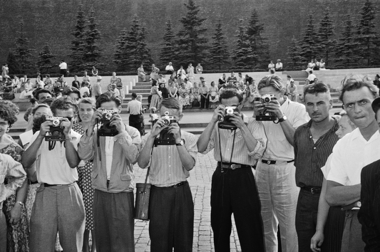 Выставка «Москва 1957 в фотографиях Леонара Джанадды. Взгляд молодого швейцарца»