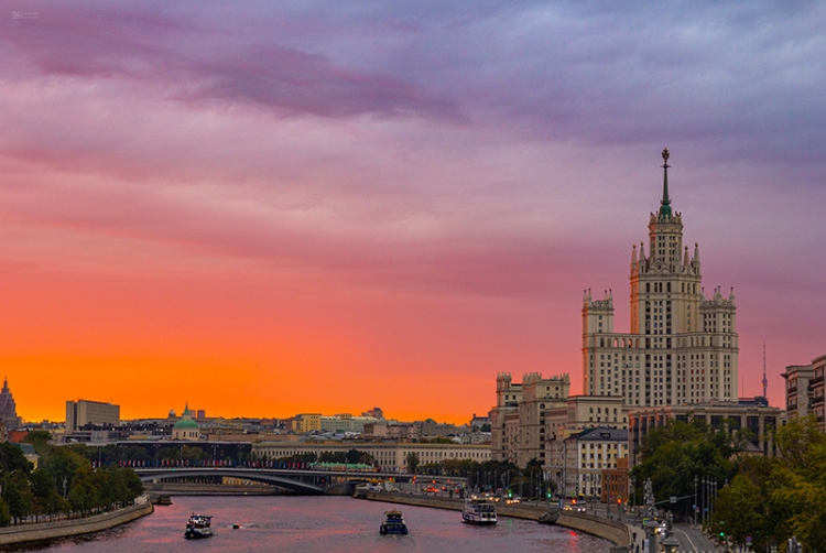 Фотопленэр «Встречаем закат на Таганском холме»