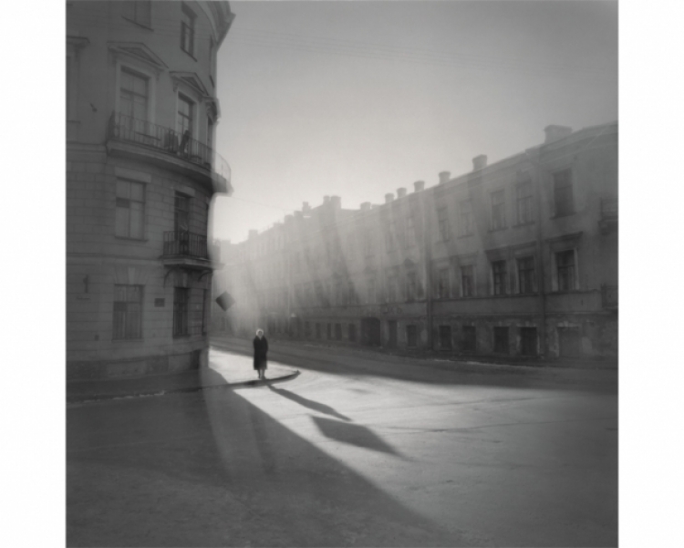 Выставка Алексея Титаренко «Город теней»